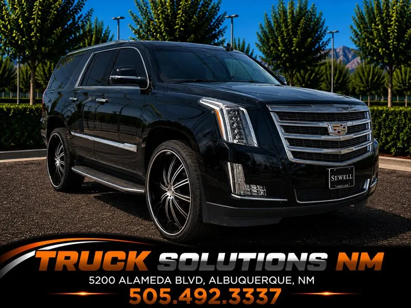 2018 Cadillac Escalade AWD Luxury's photo