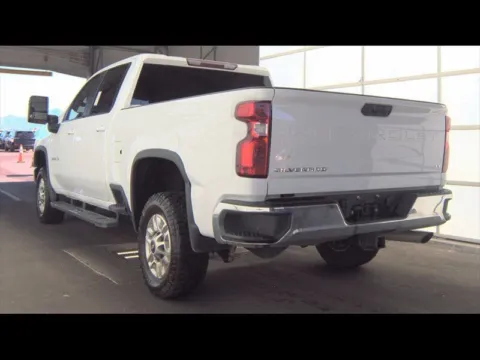 More photos of 2022 Chevrolet Silverado 2500 HD LT at Truck Solutions NM, NM