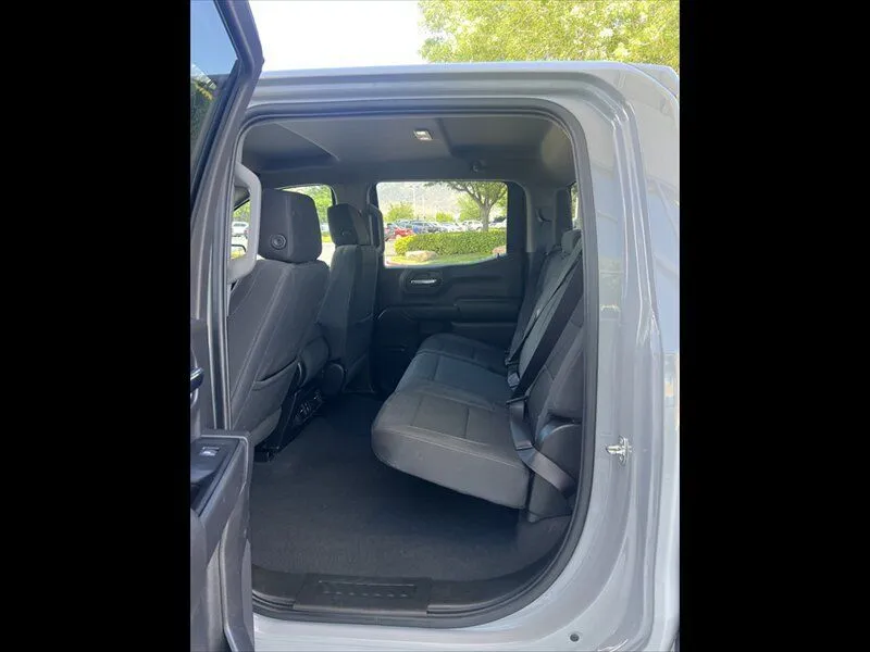 2024 Chevrolet Silverado 1500 Custom - Photo 14