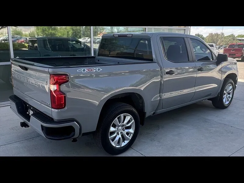 2024 Chevrolet Silverado 1500 Custom - Photo 7