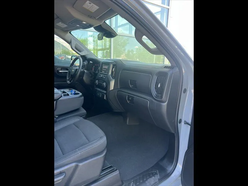 2024 Chevrolet Silverado 1500 Custom - Photo 20