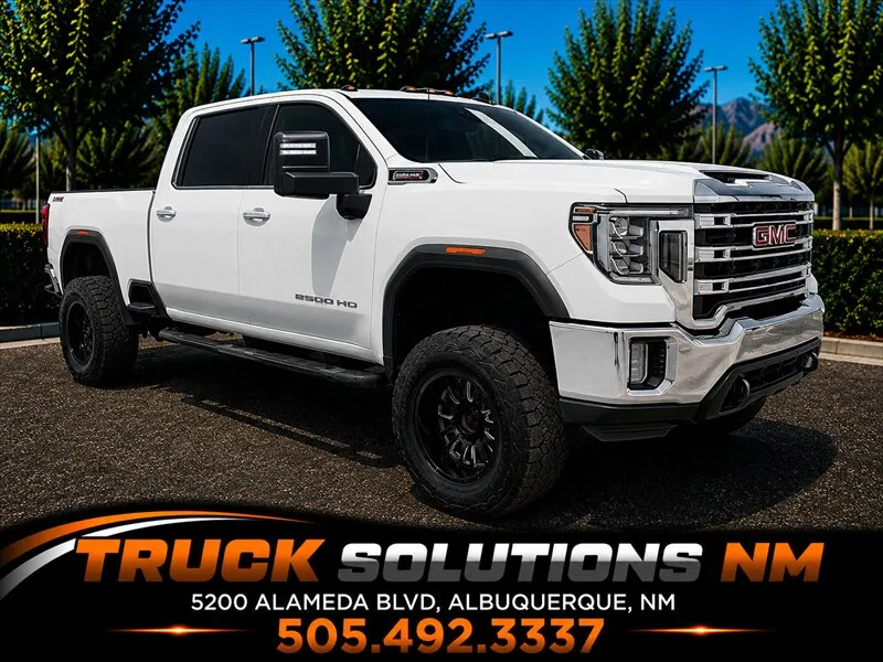 2020 GMC Sierra SLE 4WD Crew Cab Standard Box's photo