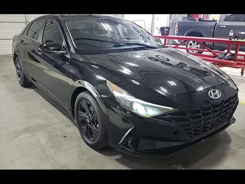 Photos of 2022 Hyundai ELANTRA SEL for sale in Albuquerque, NM at Truck Solutions NM