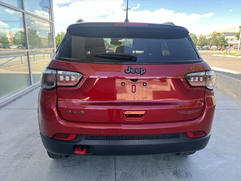 2025 Jeep Compass Trailhawk - Photo 6