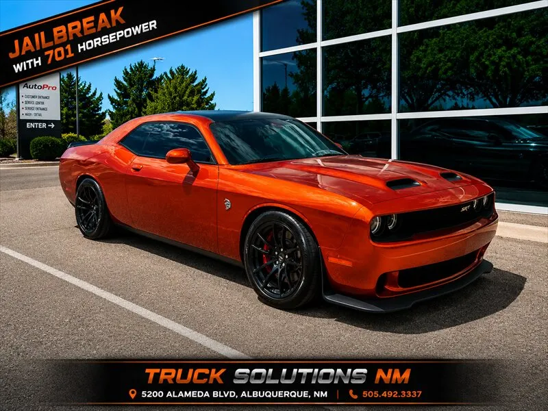 2023 Dodge Challenger SRT Hellcat Jailbreak Auto's photo
