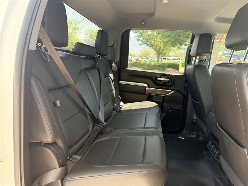 2023 Chevrolet Silverado 3500HD LTZ - Photo 18
