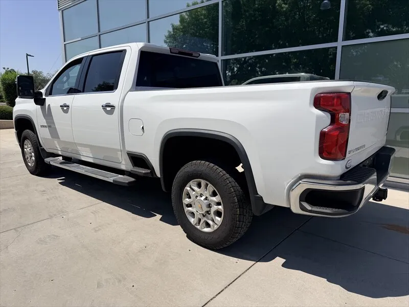 2023 Chevrolet Silverado 3500HD LTZ - Photo 6