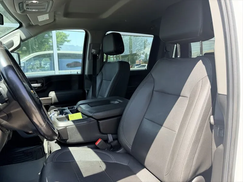 2023 Chevrolet Silverado 3500HD LTZ - Photo 10