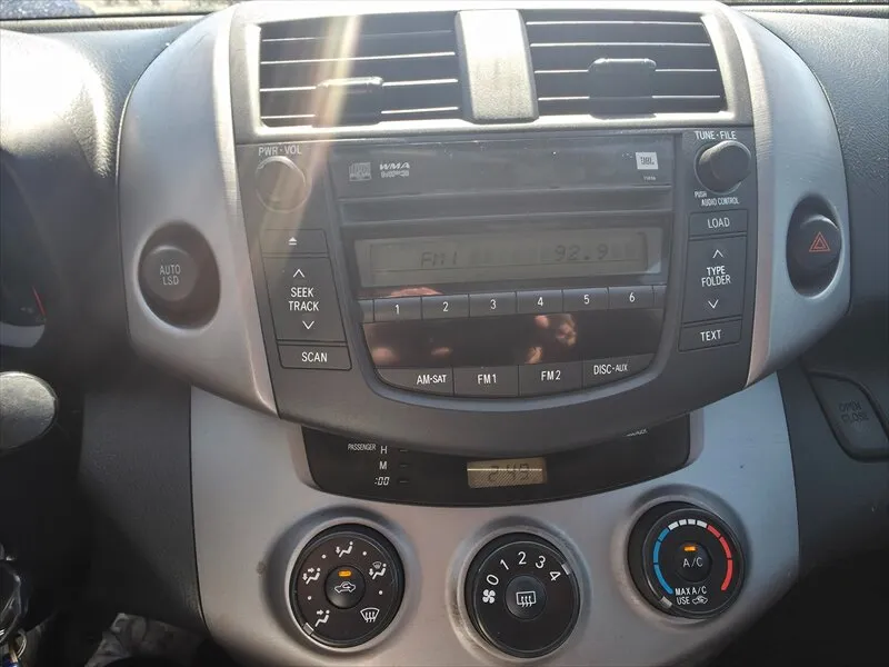 2008 Toyota RAV4 Sport - Photo 29