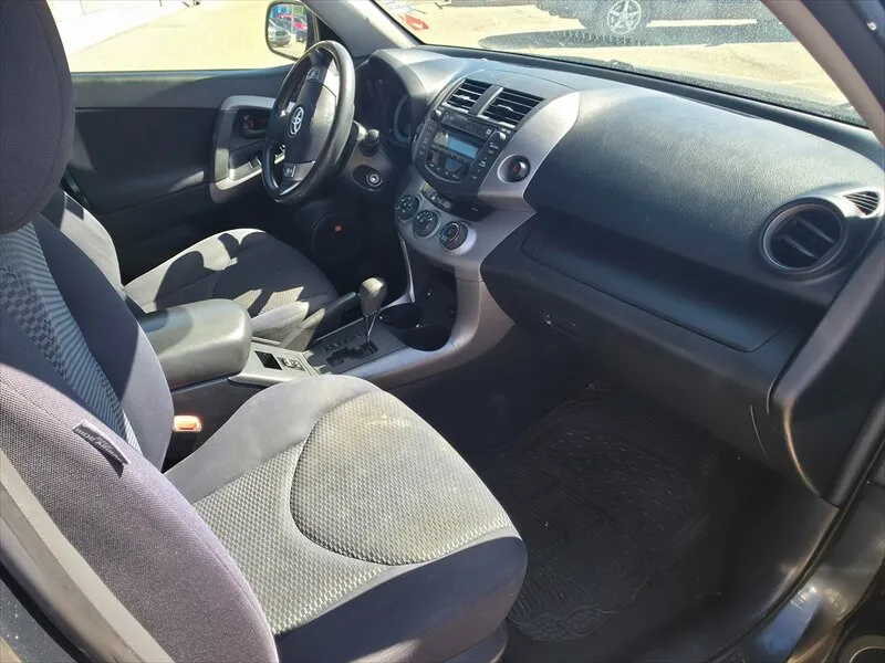 2008 Toyota RAV4 Sport - Photo 19