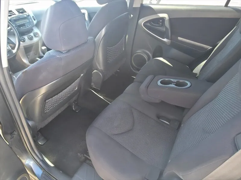2008 Toyota RAV4 Sport - Photo 16