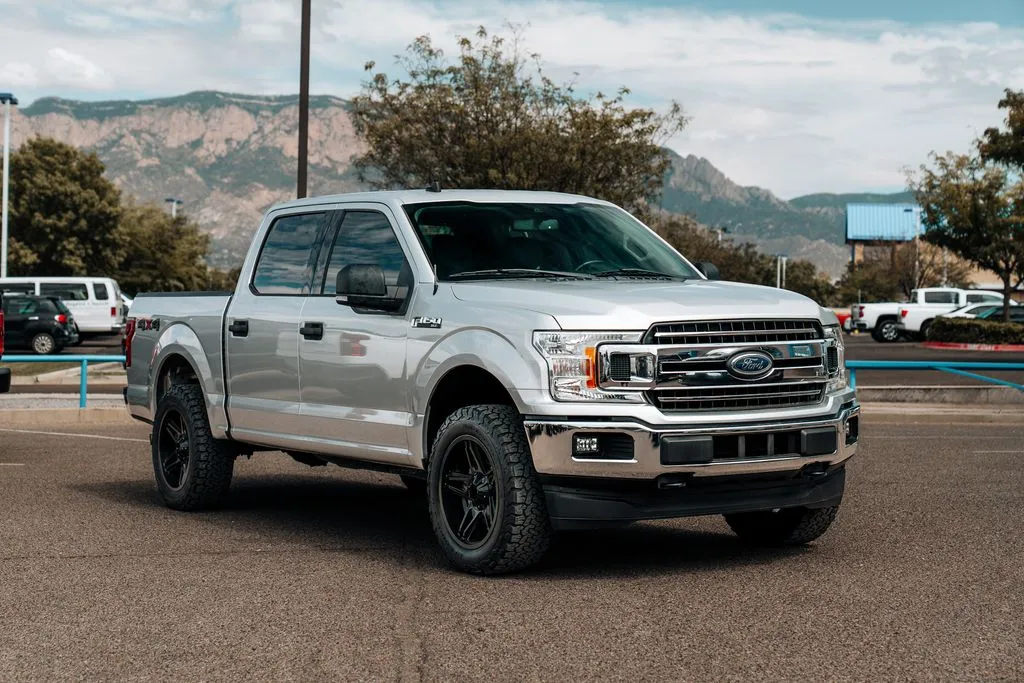 Silver 2019 Ford F-150 XLT for sale in Albuquerque, NM