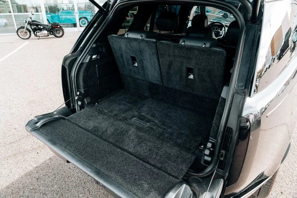 2025 Land Rover Range Rover SE - Photo 39