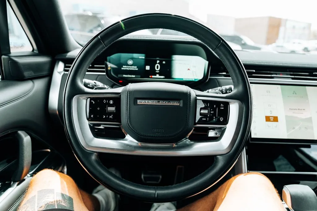 2025 Land Rover Range Rover SE - Photo 20