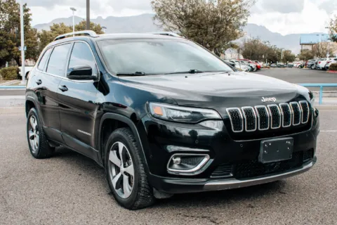 Black 2021 Jeep Cherokee Limited for sale in Albuquerque, NM