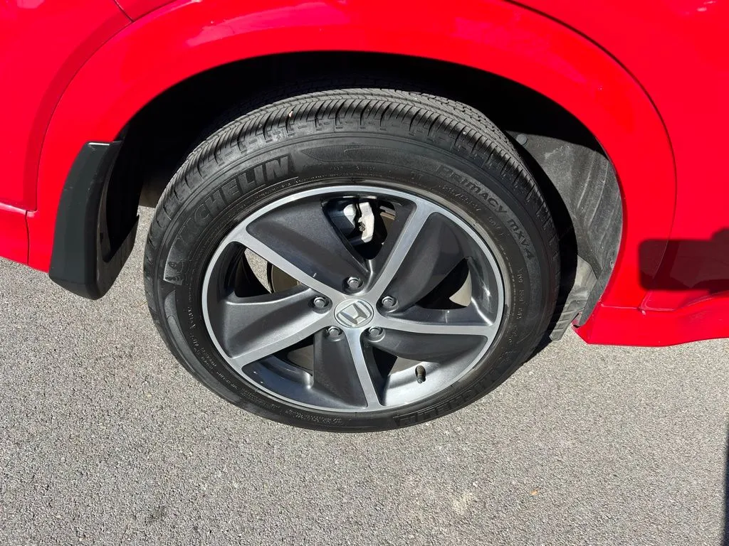 2020 Honda HR-V Touring photo 4