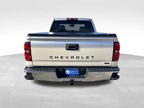 More photos of 2018 Chevrolet Silverado 1500 LT at Gregg Young Chevrolet - Omaha, NE