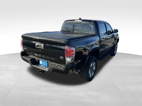 More photos of 2018 Toyota Tacoma Limited at Gregg Young Chevrolet - Omaha, NE