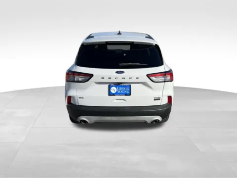 More photos of 2022 Ford Escape Hybrid SE at Gregg Young Chevrolet - Omaha, NE