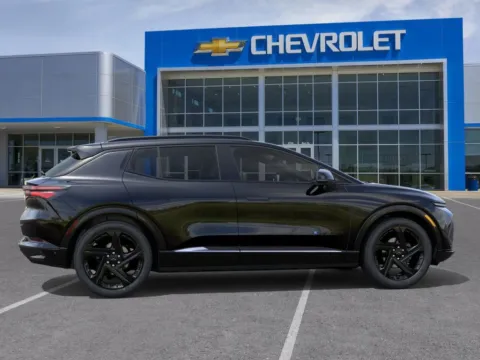 More photos of 2025 Chevrolet Equinox EV RS at Gregg Young Chevrolet - Omaha, NE