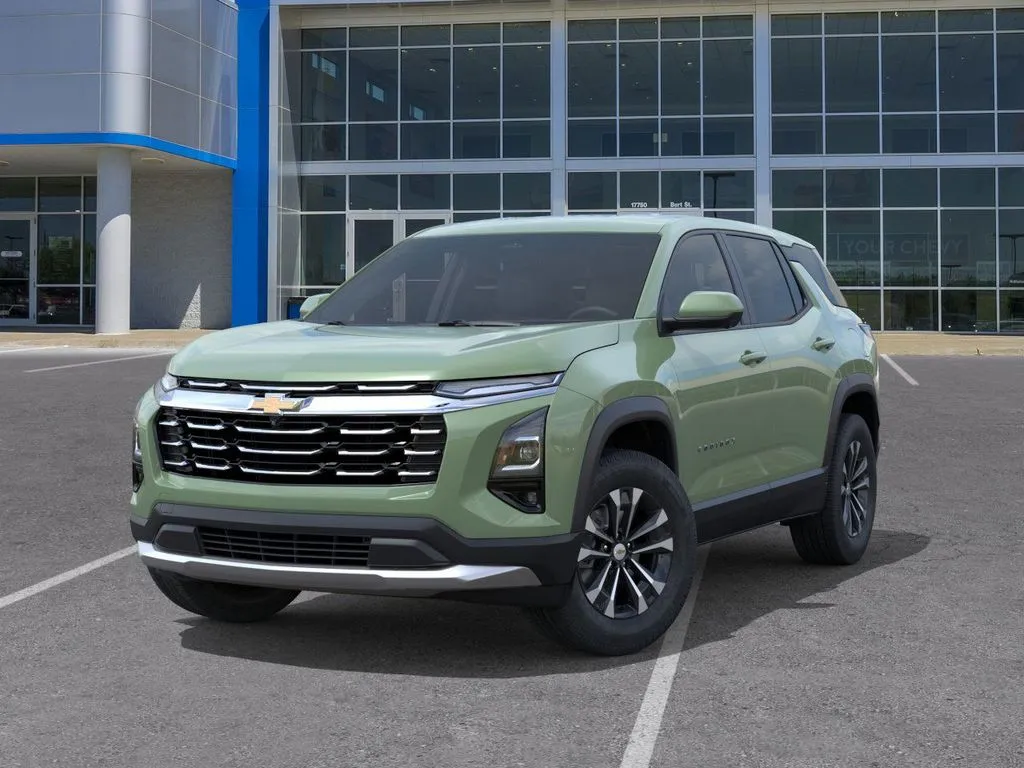 2026 Chevrolet Equinox LT photo 4