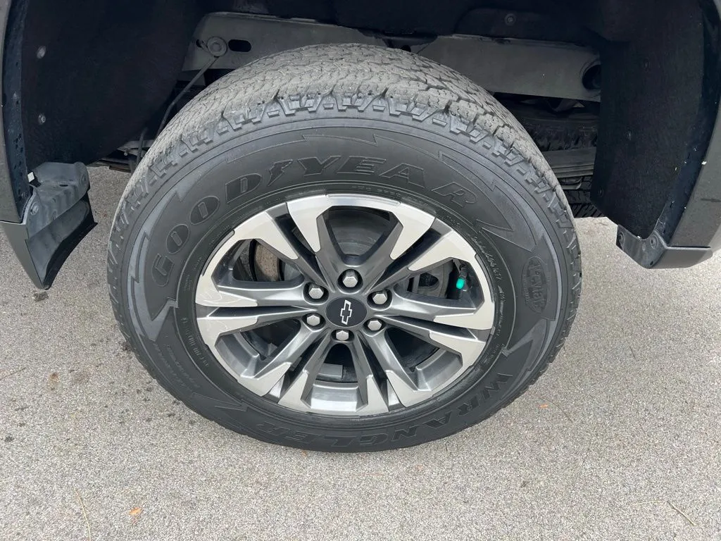 2021 Chevrolet Colorado Z71 photo 4