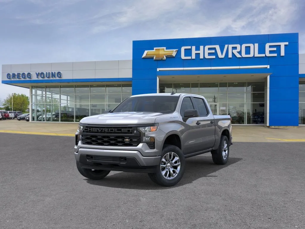 2026 Chevrolet Silverado 1500 Custom photo 4