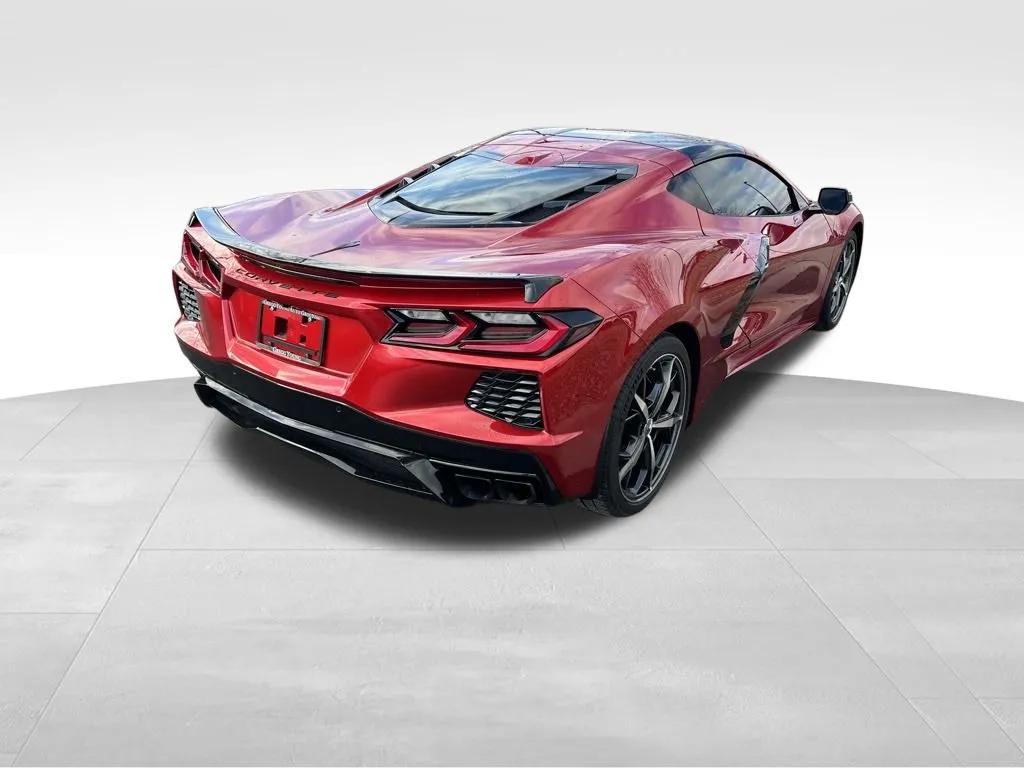 2023 Chevrolet Corvette Stingray 3LT photo 3