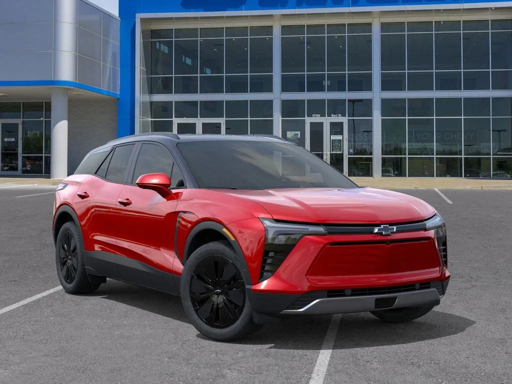 2026 Chevrolet Blazer EV photo 2