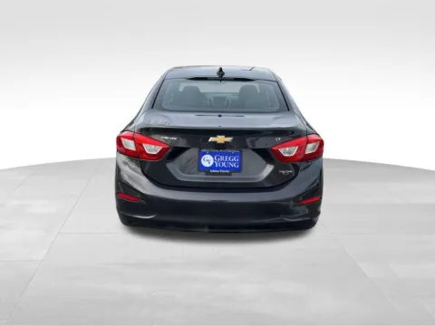 More photos of 2016 Chevrolet Cruze LT at Gregg Young Chevrolet - Omaha, NE