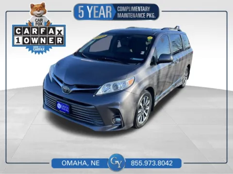 Gray 2018 Toyota Sienna XLE for sale in Omaha, NE