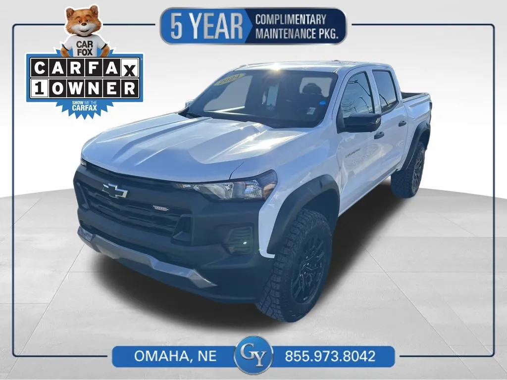 White 2024 Chevrolet Colorado Trail Boss for sale in Omaha, NE