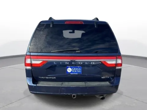 More photos of 2015 Lincoln Navigator at Gregg Young Chevrolet - Omaha, NE