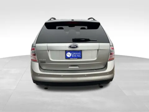 More photos of 2008 Ford Edge SE at Gregg Young Chevrolet - Omaha, NE