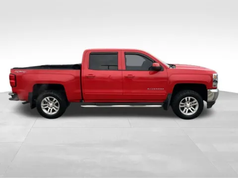 More photos of 2016 Chevrolet Silverado 1500 LT at Gregg Young Chevrolet of Omaha, NE