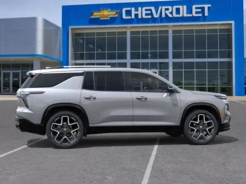 More photos of 2026 Chevrolet Traverse High Country at Gregg Young Chevrolet of Omaha, NE
