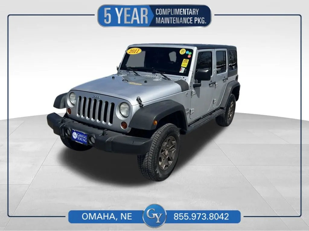 Silver 2011 Jeep Wrangler Unlimited Sport for sale in Omaha, NE