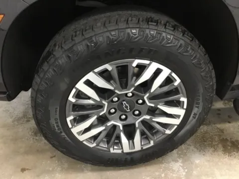 More photos of 2025 Chevrolet Tahoe Z71 at Gregg Young Chevrolet of Omaha, NE