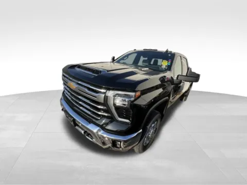 More photos of 2024 Chevrolet Silverado 2500HD LTZ at Gregg Young Chevrolet of Omaha, NE