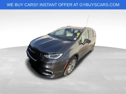 Another view of 2021 Chrysler Pacifica Touring L for sale in Omaha, NE at Gregg Young Chevrolet of Omaha