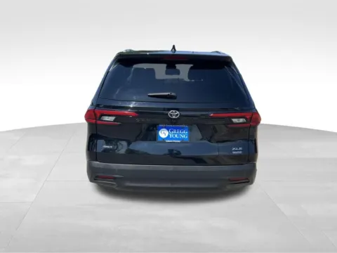 More photos of 2024 Toyota Grand Highlander XLE at Gregg Young Chevrolet of Omaha, NE