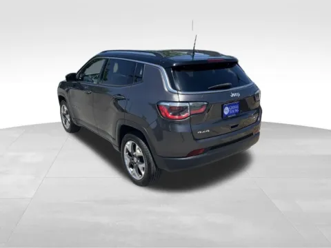 More photos of 2018 Jeep Compass Limited at Gregg Young Chevrolet of Omaha, NE