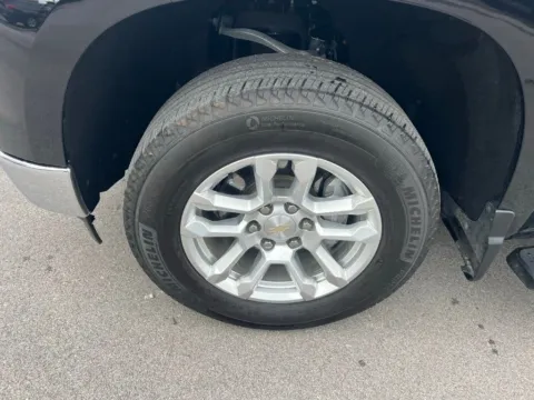 More photos of 2023 Chevrolet Silverado 1500 LT at Gregg Young Chevrolet - Omaha, NE