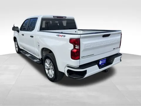 More photos of 2022 Chevrolet Silverado 1500 Custom at Gregg Young Chevrolet - Omaha, NE