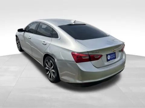 More photos of 2018 Chevrolet Malibu LT at Gregg Young Chevrolet of Omaha, NE