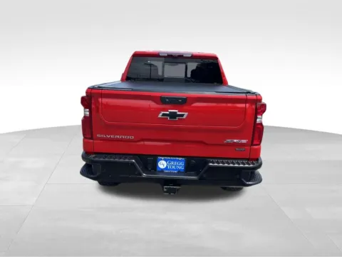 More photos of 2023 Chevrolet Silverado 1500 ZR2 at Gregg Young Chevrolet of Omaha, NE