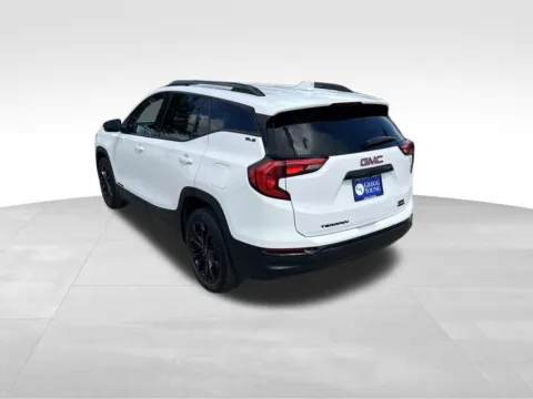 More photos of 2021 GMC Terrain SLE at Gregg Young Chevrolet of Omaha, NE