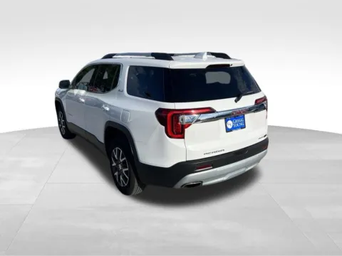 More photos of 2023 GMC Acadia SLE at Gregg Young Chevrolet of Omaha, NE