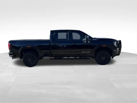 More photos of 2025 GMC Sierra 2500HD AT4 at Gregg Young Chevrolet of Omaha, NE
