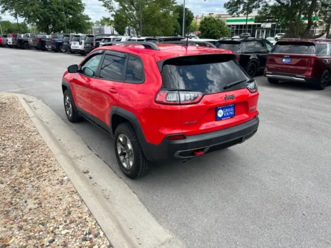 More photos of 2019 Jeep Cherokee Trailhawk at Gregg Young Chevrolet of Omaha, NE